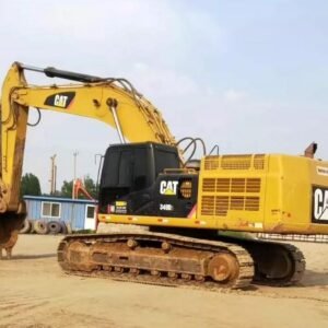 excavator made by CAT produced in 2024 95% new