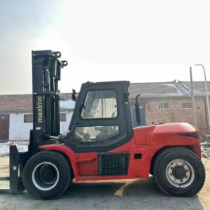 Forklift, 5 tons, manufactured in 2020, 80% new