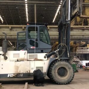 Forklift, 28 tons, manufactured in 2021, 90% new