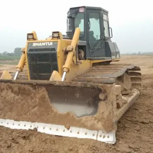 BULLDOZER made by SHANTUI, produced in 2022 80%NEW